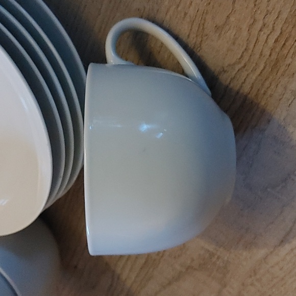 10 Wiesenthal Porzellan Tea Cup with Saucer - Picture 3 of 3